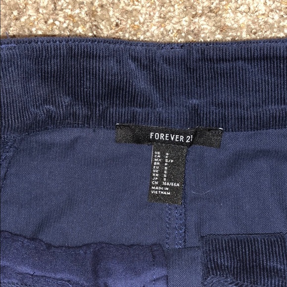 Women’s swayed skirt - Picture 2 of 2